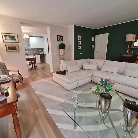 Regina Guest house 3*