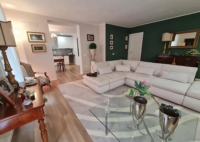 Regina Guest house 3*